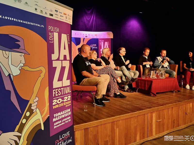 Na zdjęciu uczestnicy warsztatów jazzowych - MCK Tkacz 